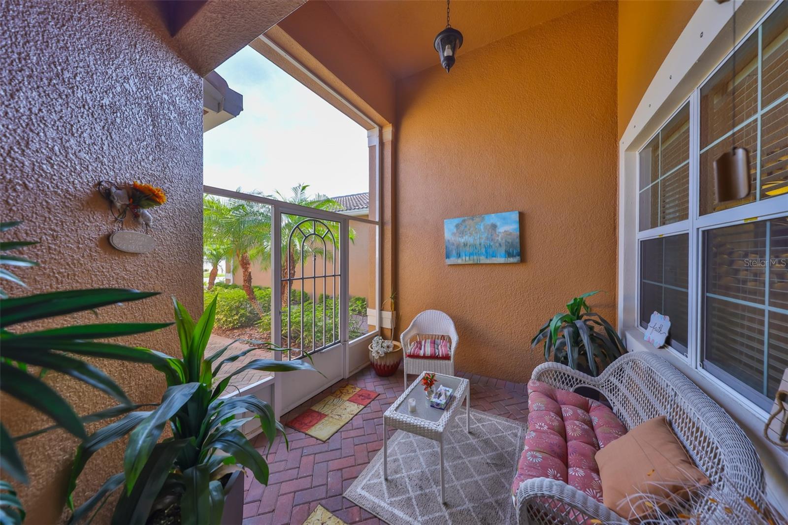 4961 MARBLE SPRINGS CIR, WIMAUMA, FL, 33598