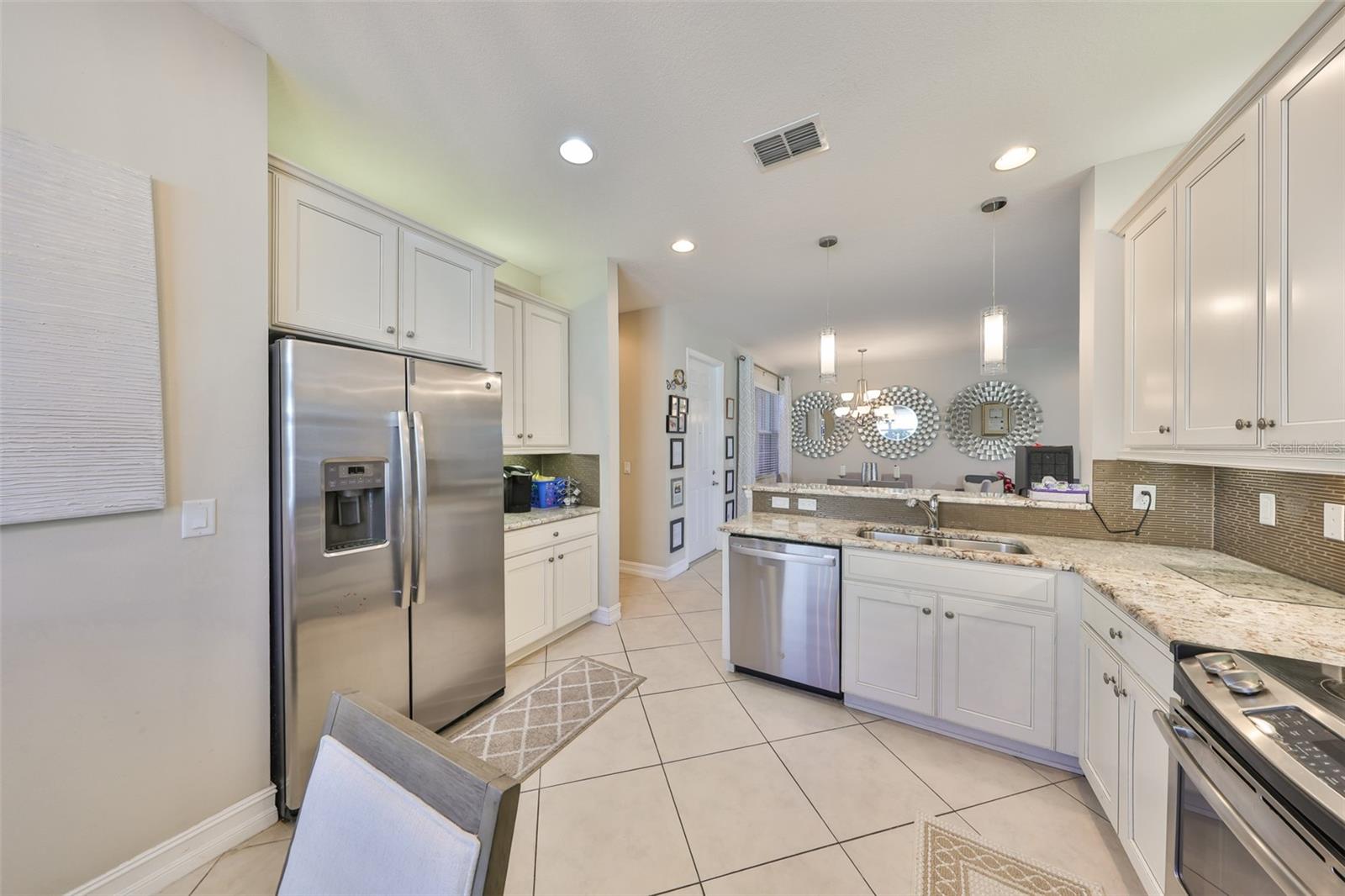 4961 MARBLE SPRINGS CIR, WIMAUMA, FL, 33598