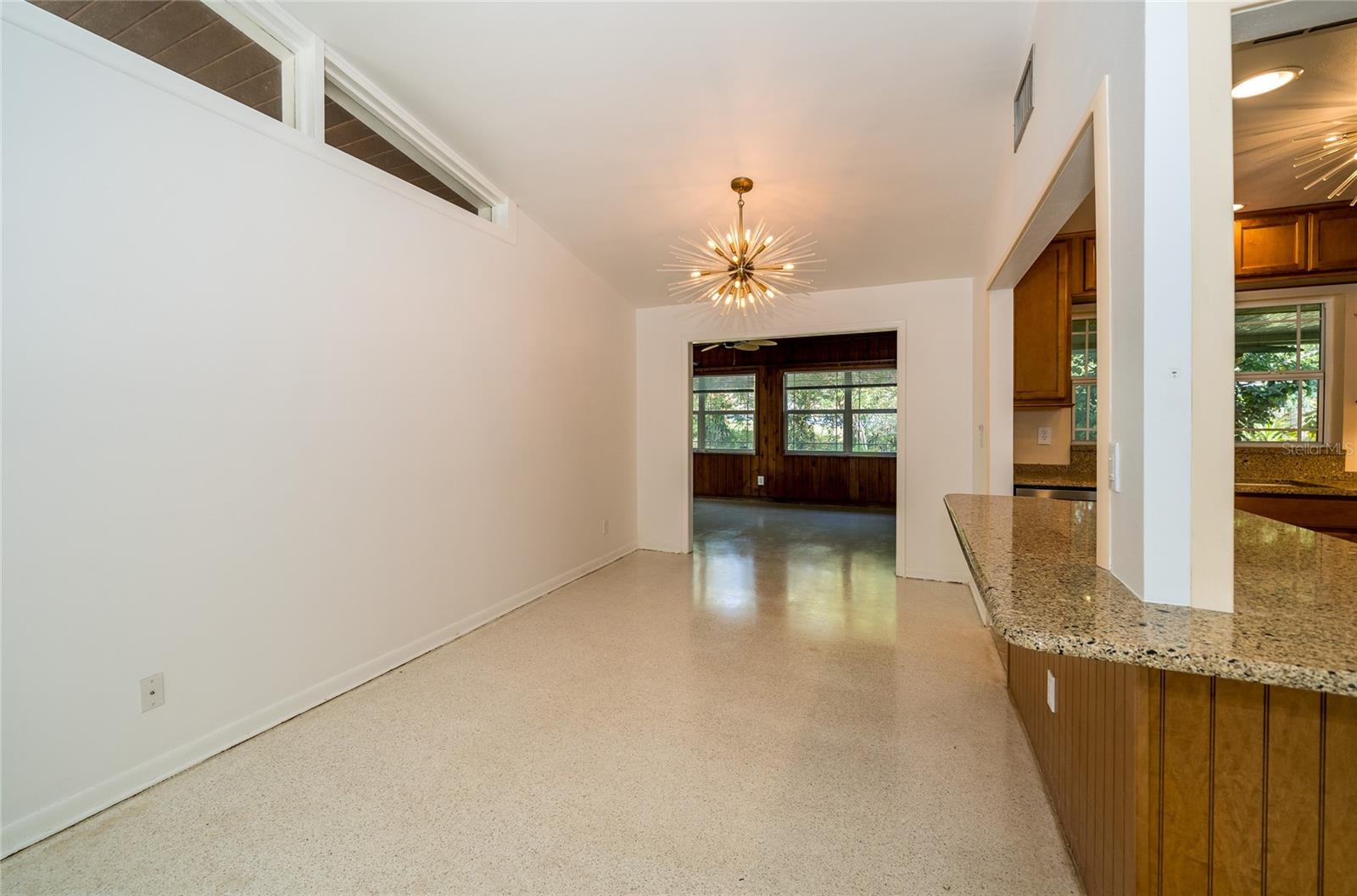 310 DEER PARK AVE, TEMPLE TERRACE, FL, 33617