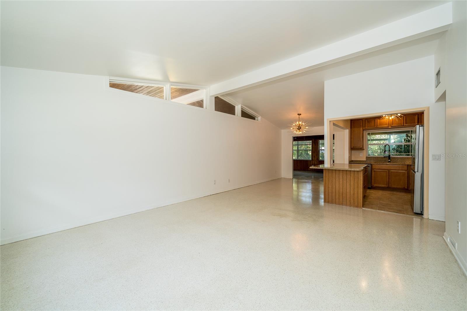310 DEER PARK AVE, TEMPLE TERRACE, FL, 33617