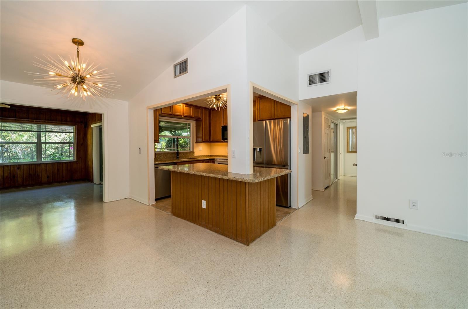 310 DEER PARK AVE, TEMPLE TERRACE, FL, 33617