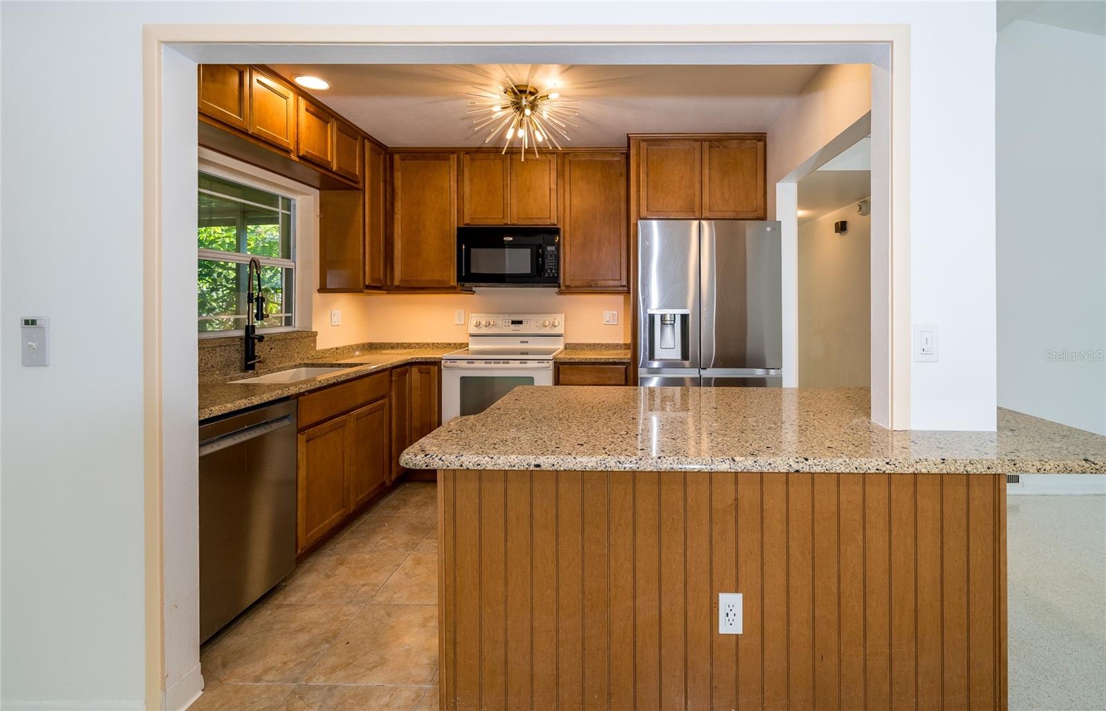 310 DEER PARK AVE, TEMPLE TERRACE, FL, 33617