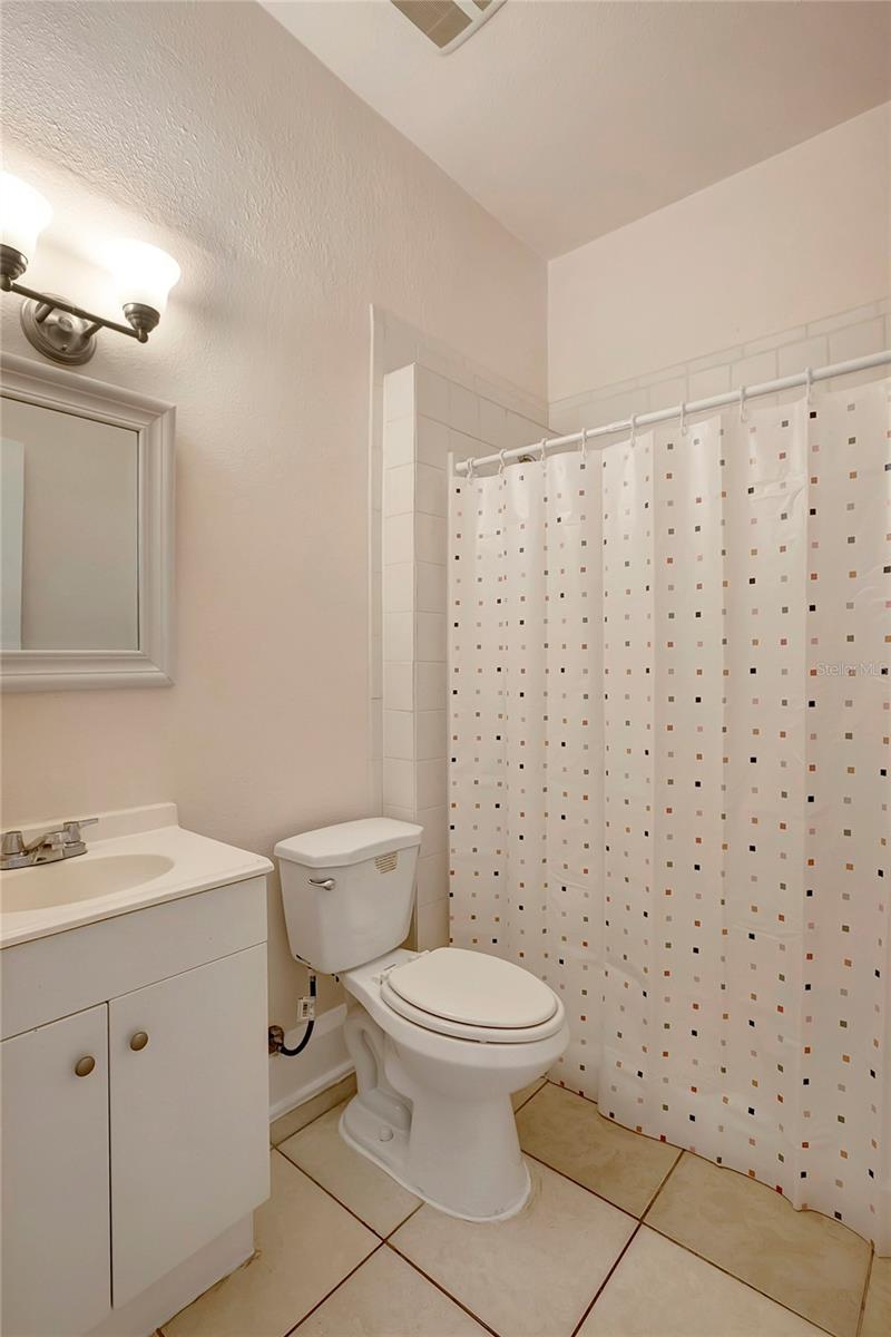 6414 N CENTRAL AVE, TAMPA, FL, 33604