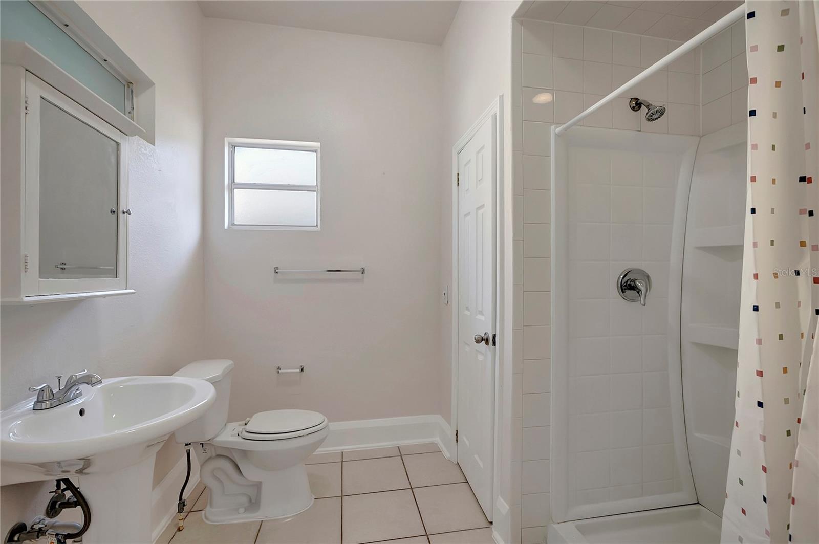 6414 N CENTRAL AVE, TAMPA, FL, 33604