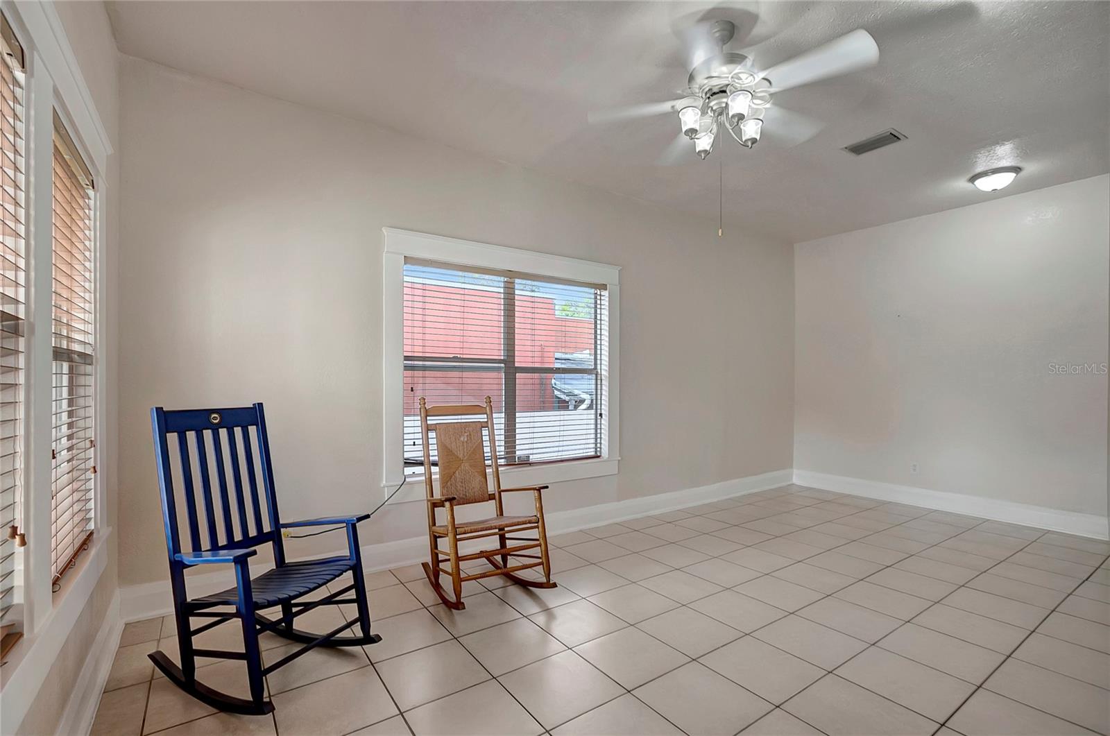 6414 N CENTRAL AVE, TAMPA, FL, 33604