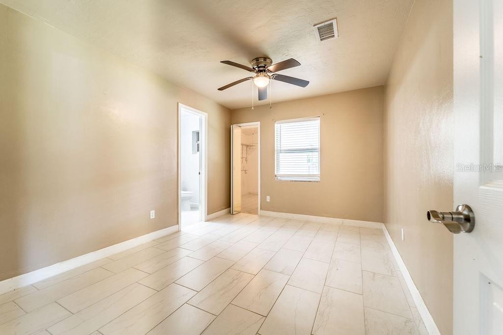 1160 FOUNTAINHEAD DR, DELTONA, FL, 32725