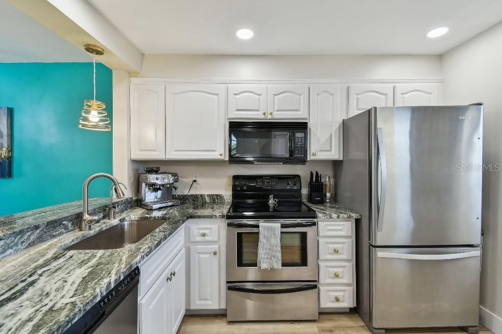 19531 GULF BLVD #210, INDIAN SHORES, FL, 33785