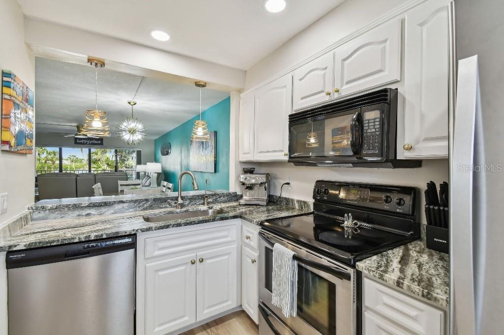 19531 GULF BLVD #210, INDIAN SHORES, FL, 33785