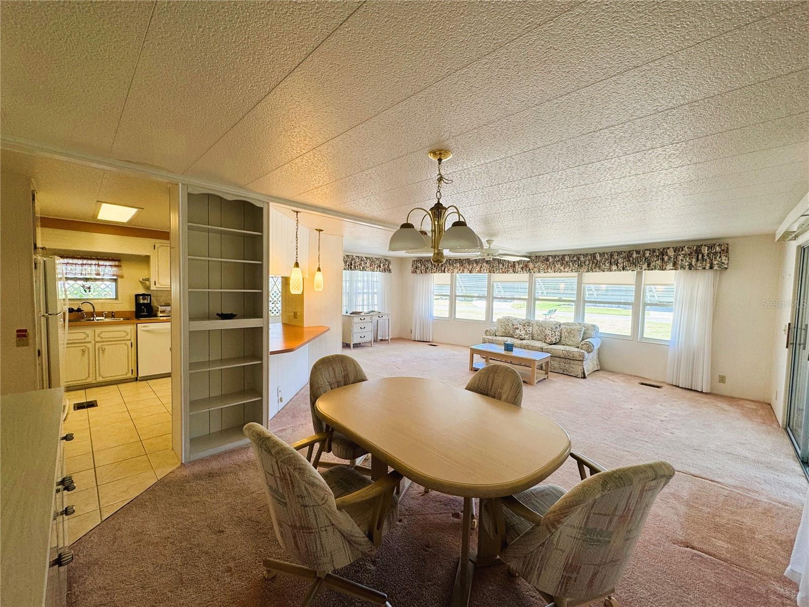 511 HAWTHORNE BLVD, LEESBURG, FL, 34748
