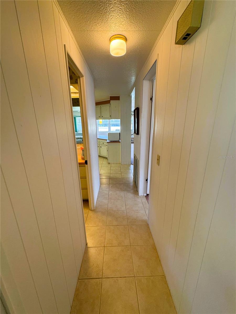 511 HAWTHORNE BLVD, LEESBURG, FL, 34748
