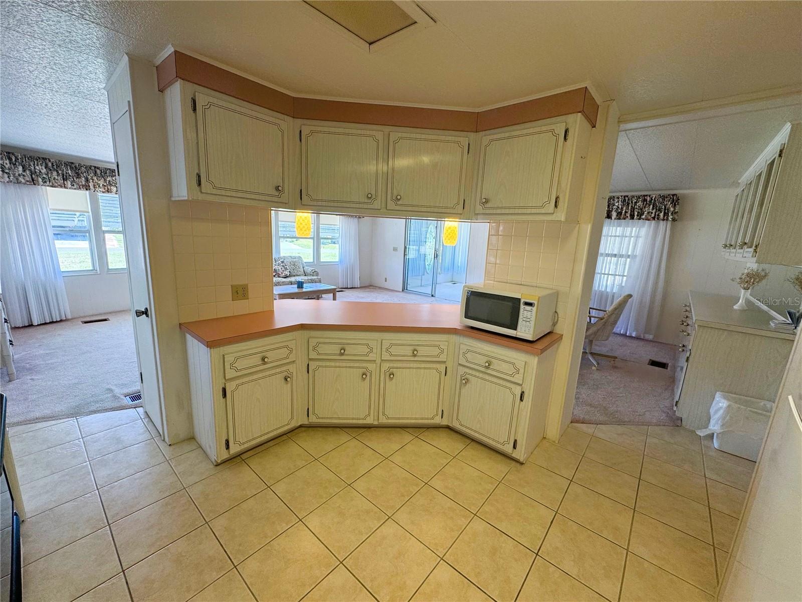 511 HAWTHORNE BLVD, LEESBURG, FL, 34748