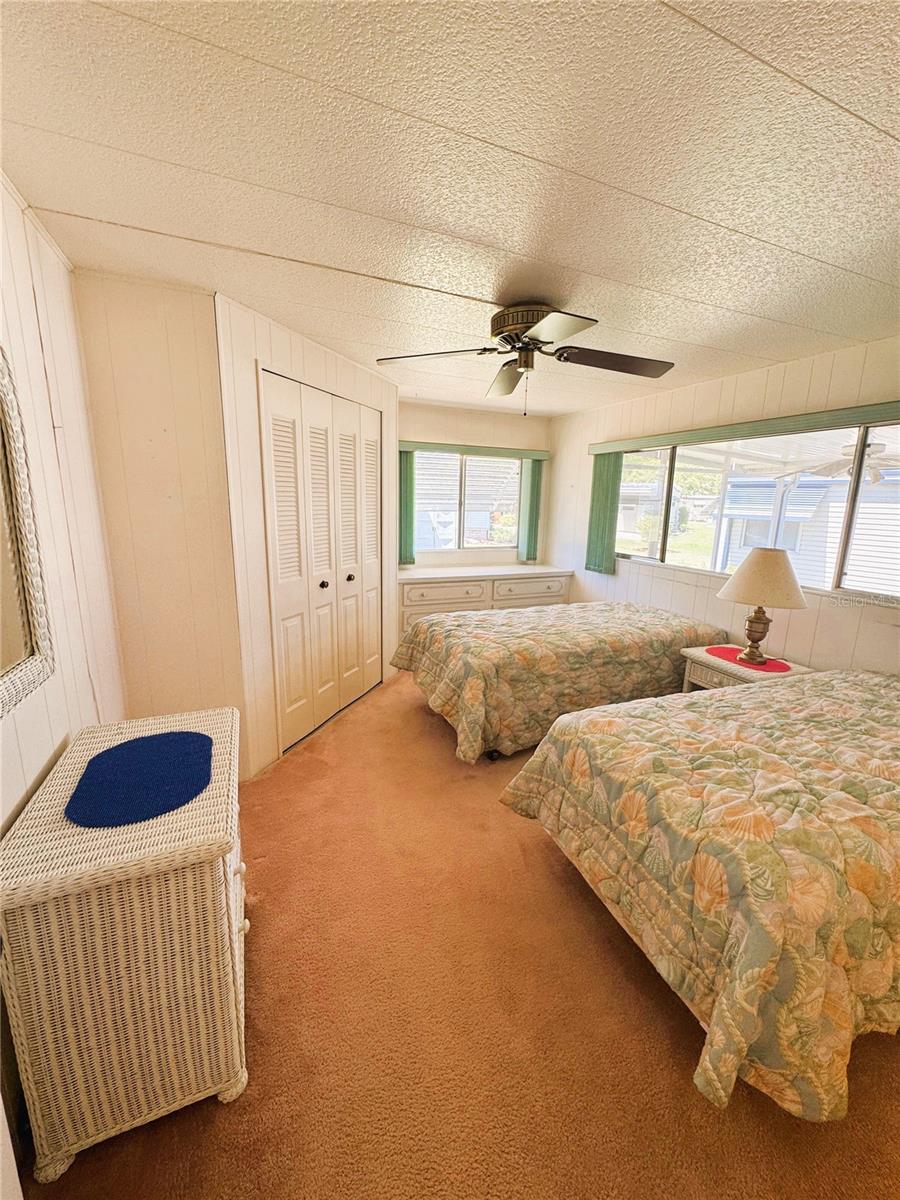 511 HAWTHORNE BLVD, LEESBURG, FL, 34748