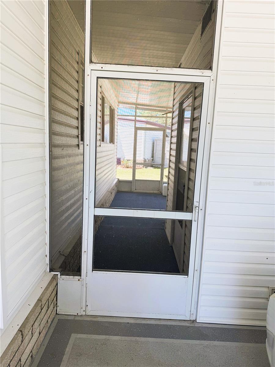 511 HAWTHORNE BLVD, LEESBURG, FL, 34748