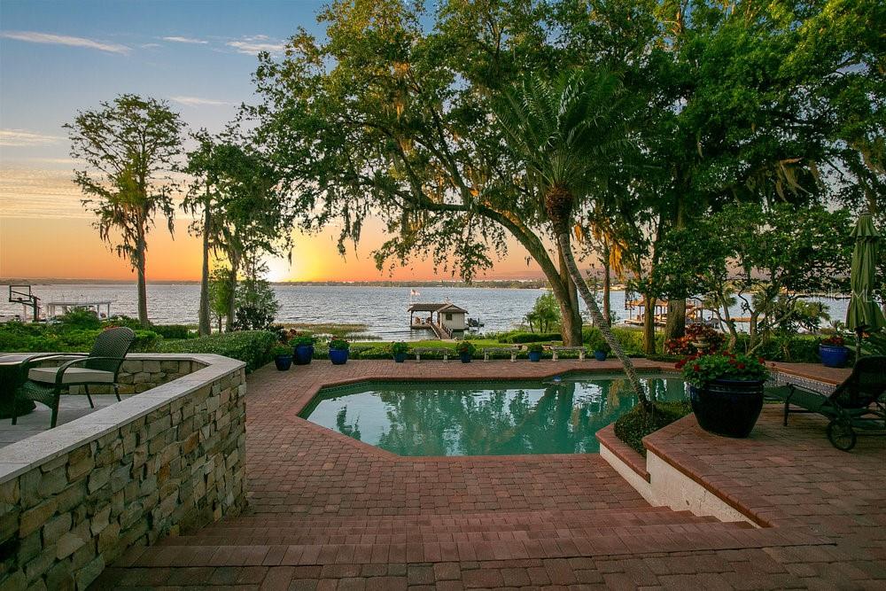 10577 DOWN LAKEVIEW CIR, WINDERMERE, FL, 34786