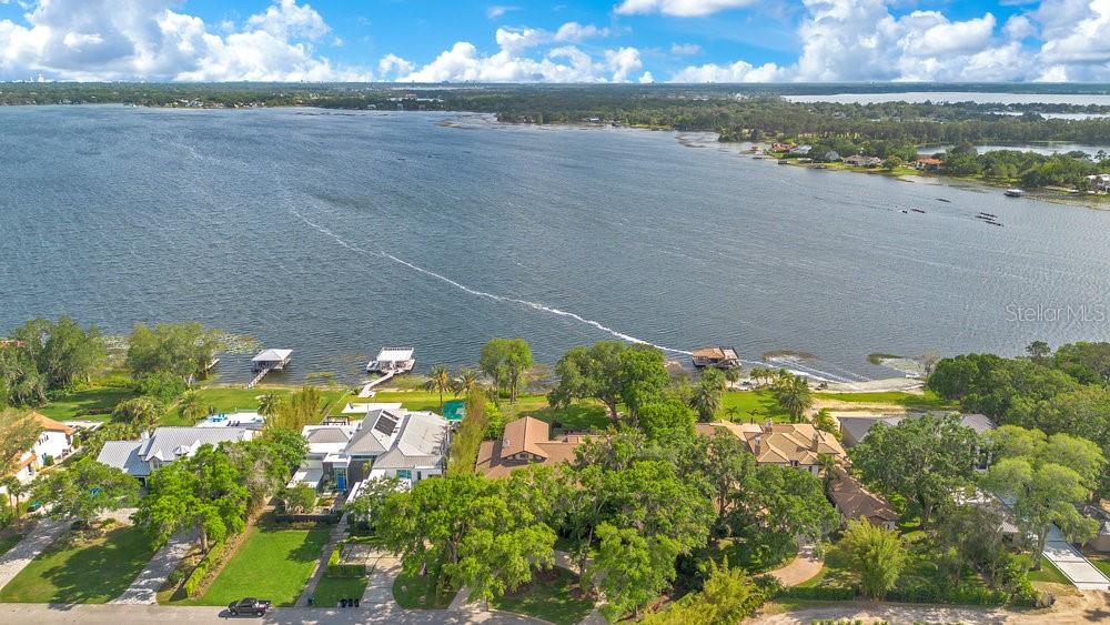10577 DOWN LAKEVIEW CIR, WINDERMERE, FL, 34786