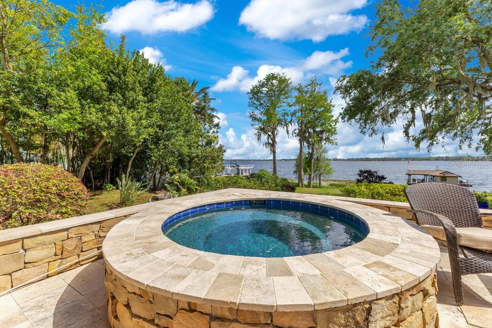 10577 DOWN LAKEVIEW CIR, WINDERMERE, FL, 34786