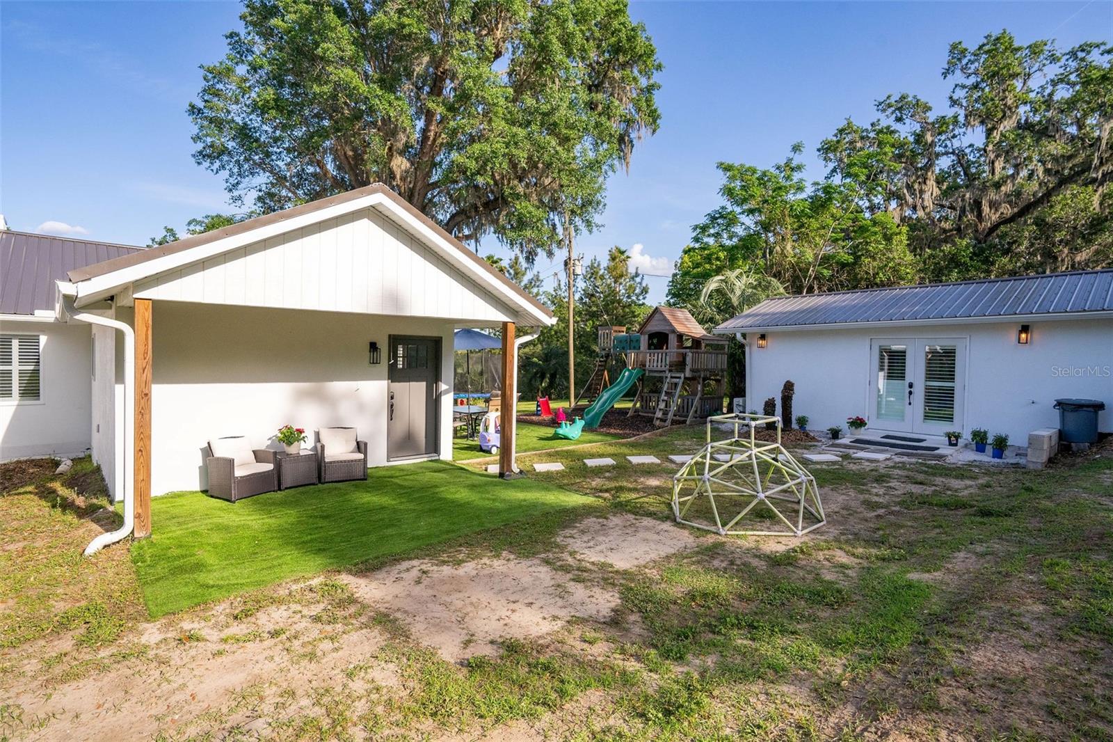 26384 MONDON HILL RD, BROOKSVILLE, FL, 34601