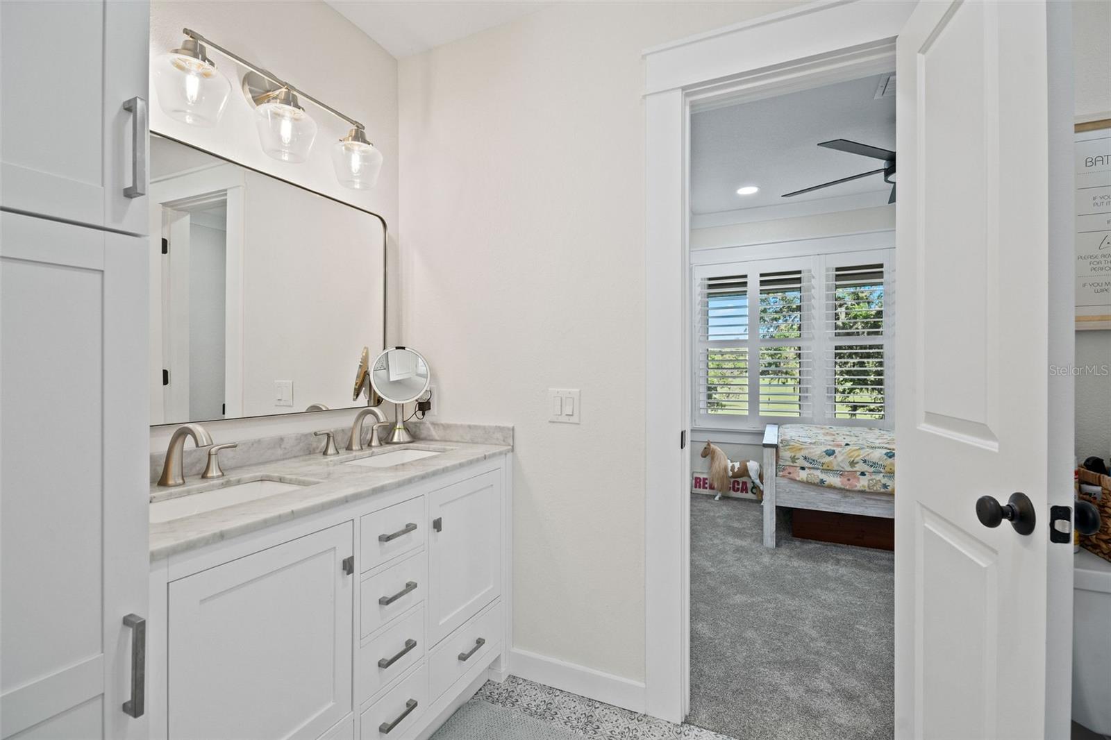 26384 MONDON HILL RD, BROOKSVILLE, FL, 34601