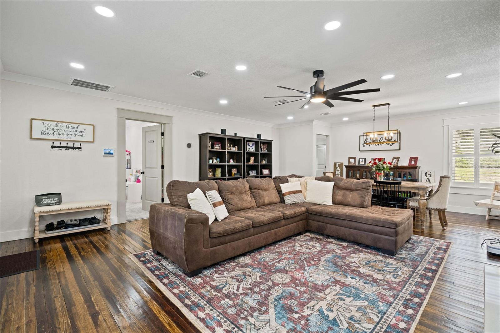 26384 MONDON HILL RD, BROOKSVILLE, FL, 34601