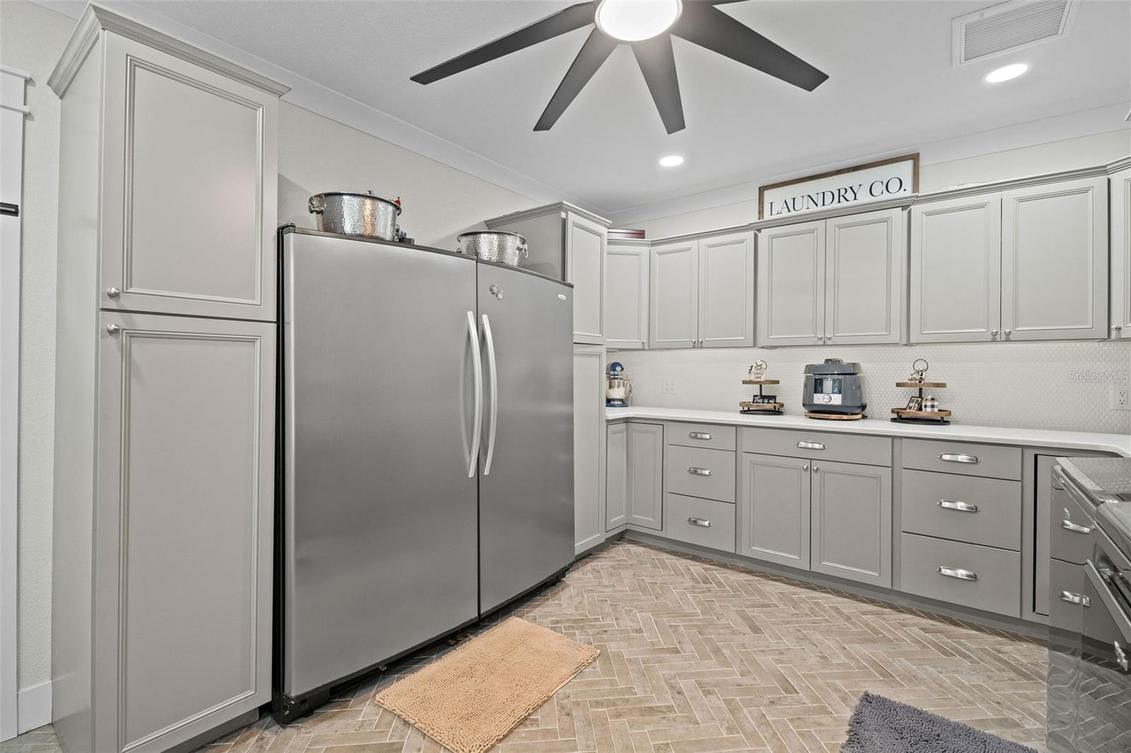26384 MONDON HILL RD, BROOKSVILLE, FL, 34601