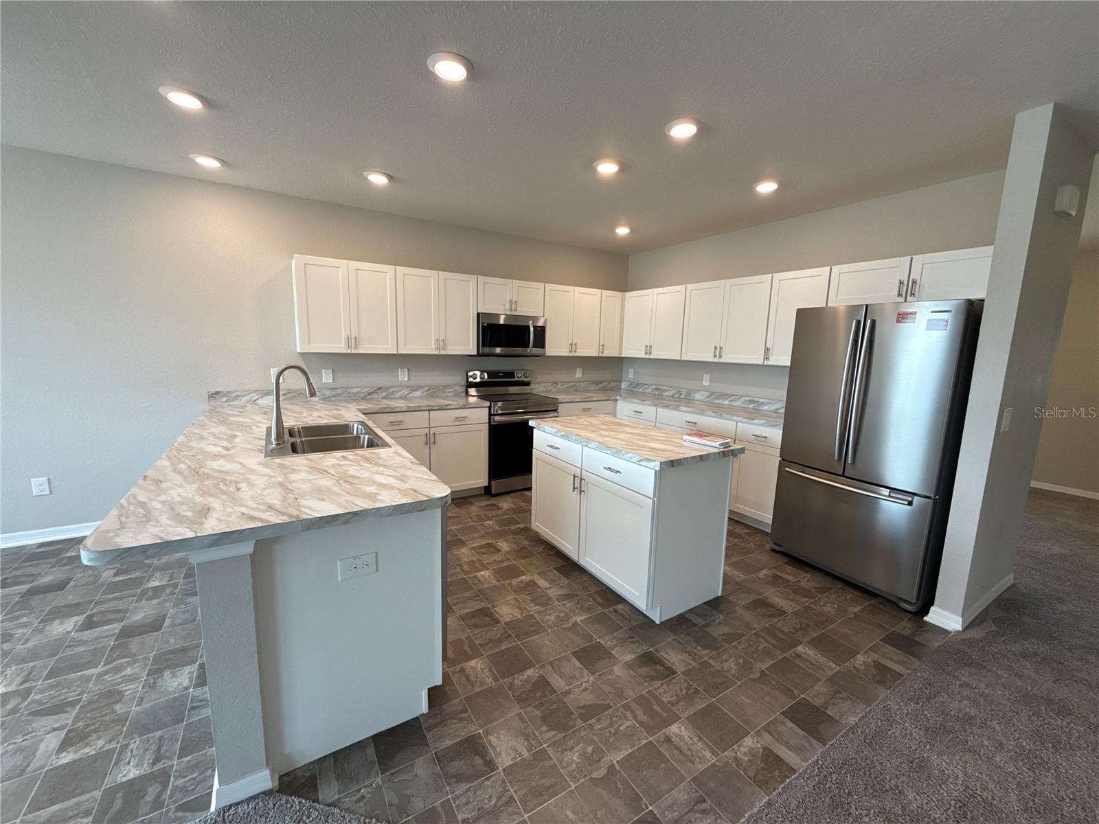 9015 SE 41ST COURT RD, OCALA, FL, 34480