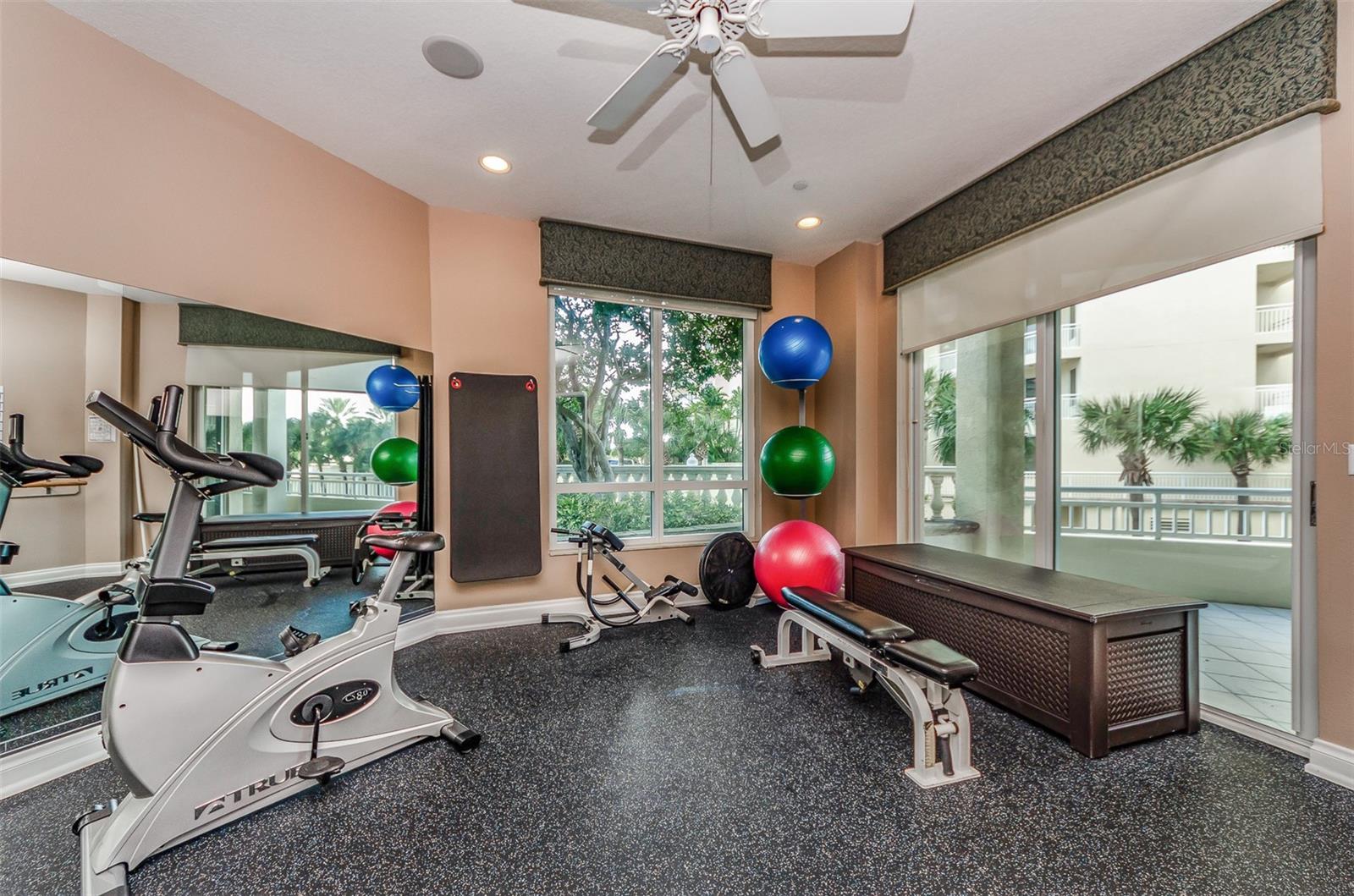 1180 GULF BLVD #2204, CLEARWATER BEACH, FL, 33767