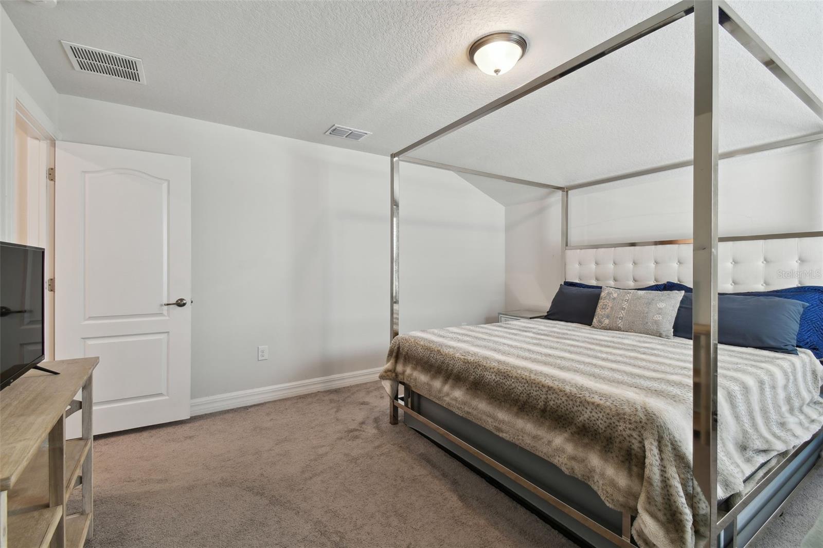31643 COLADA DRIFT WAY, WESLEY CHAPEL, FL, 33545