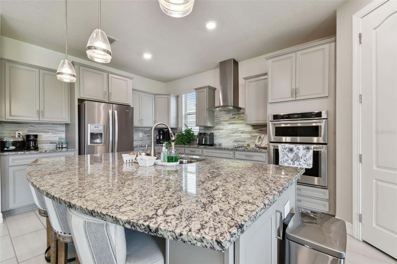 31643 COLADA DRIFT WAY, WESLEY CHAPEL, FL, 33545