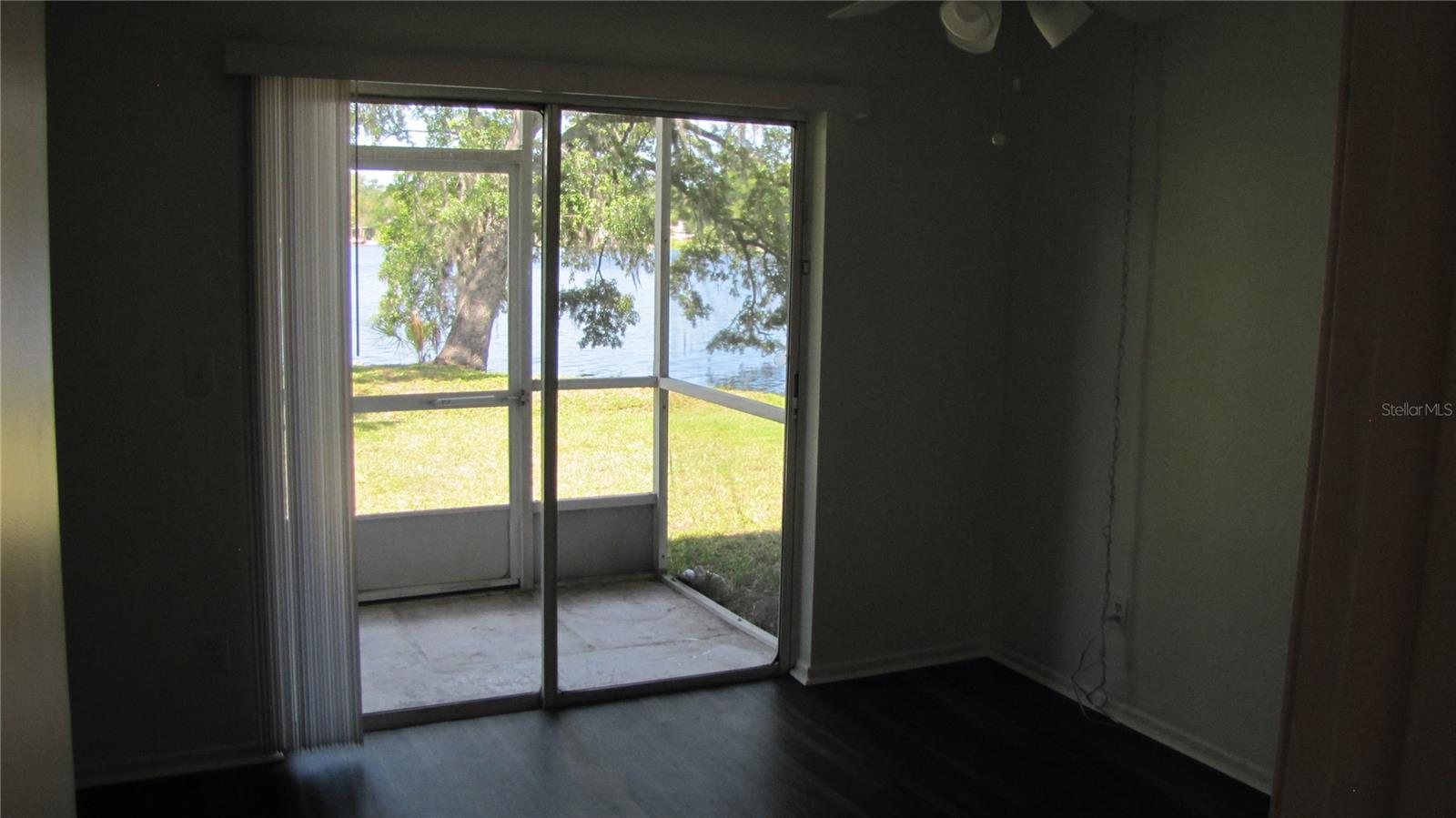 7238 E BANK DR, TAMPA, FL, 33617