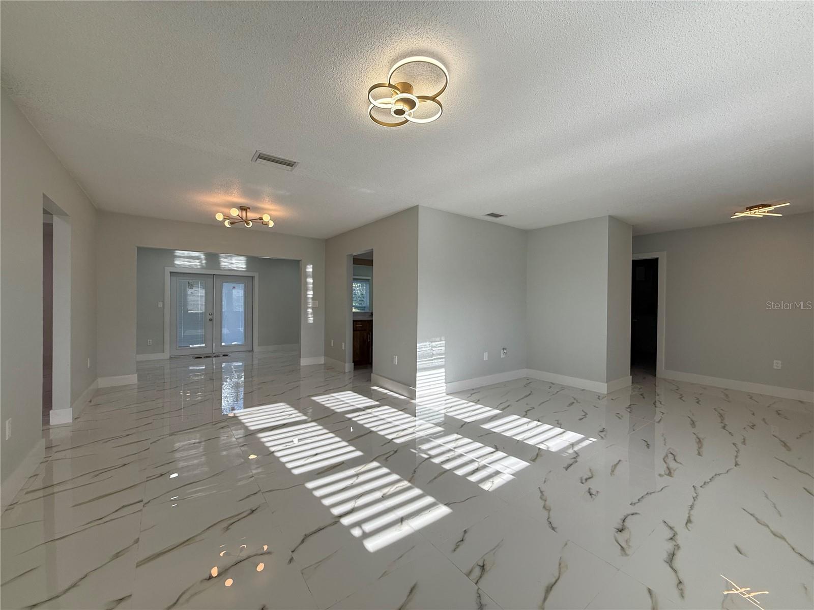 297 TIMBRUCE LN NW, PORT CHARLOTTE, FL, 33952