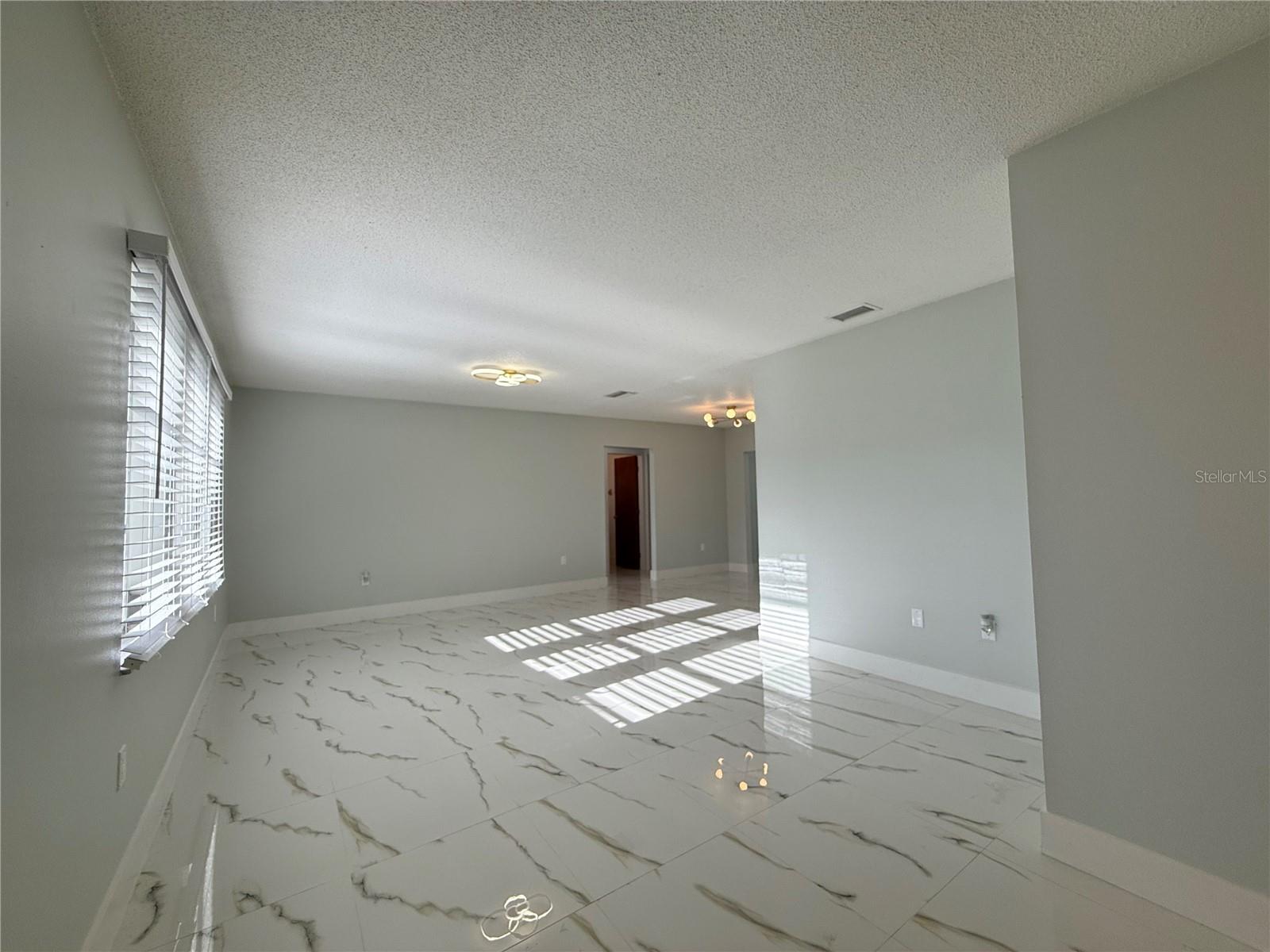 297 TIMBRUCE LN NW, PORT CHARLOTTE, FL, 33952