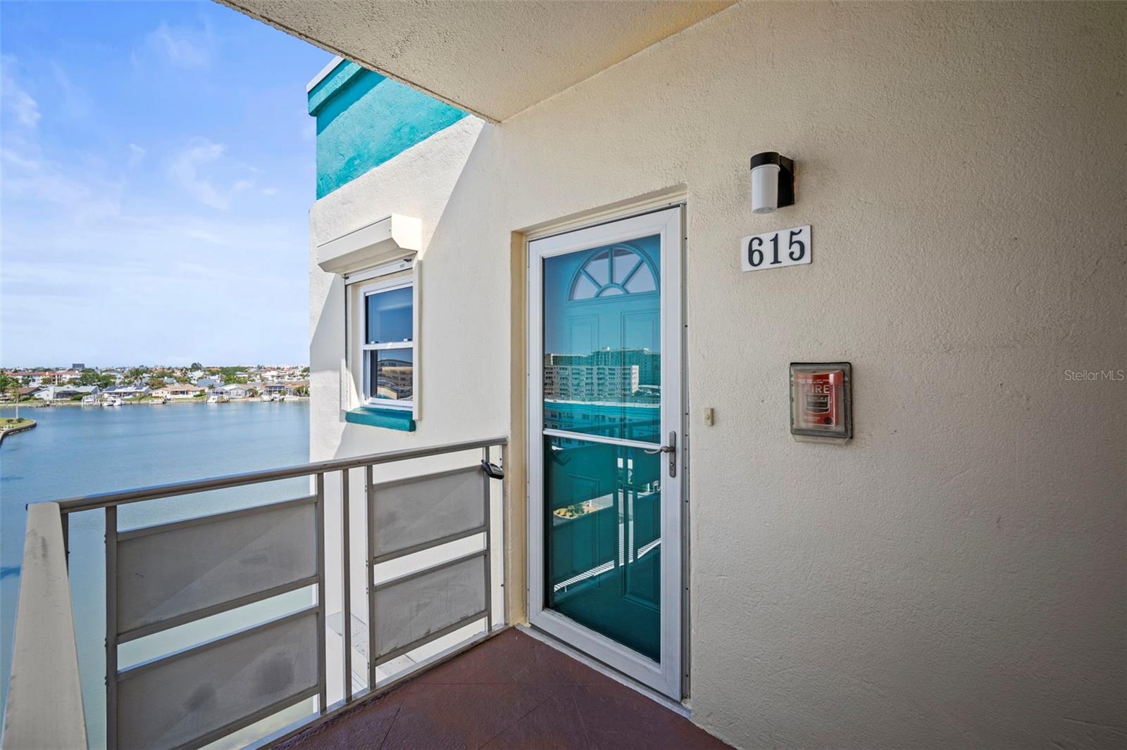 6th Floor Corner Unit with "Penthouse Views"