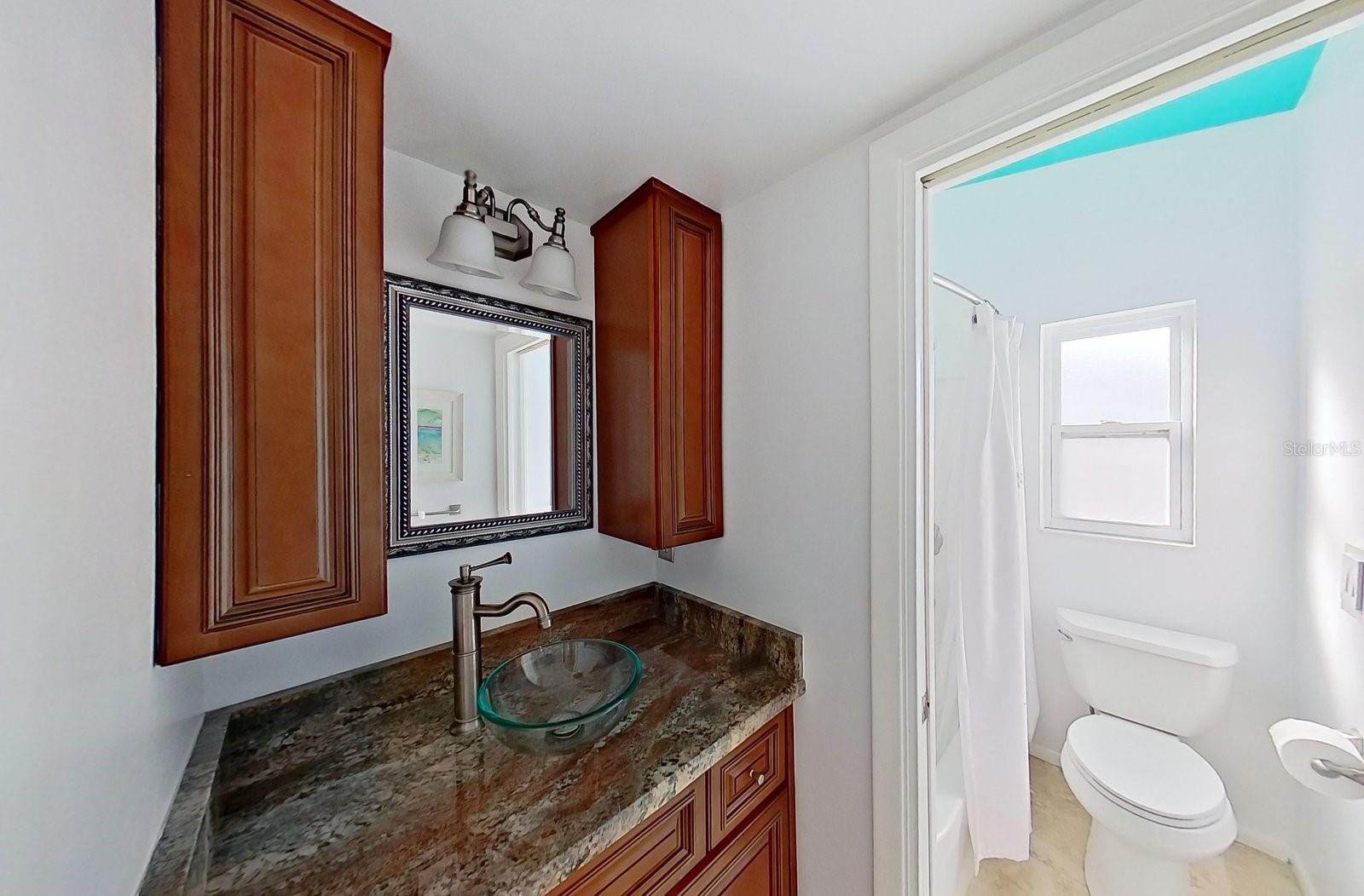 1044 PORTER DR, LARGO, FL, 33771