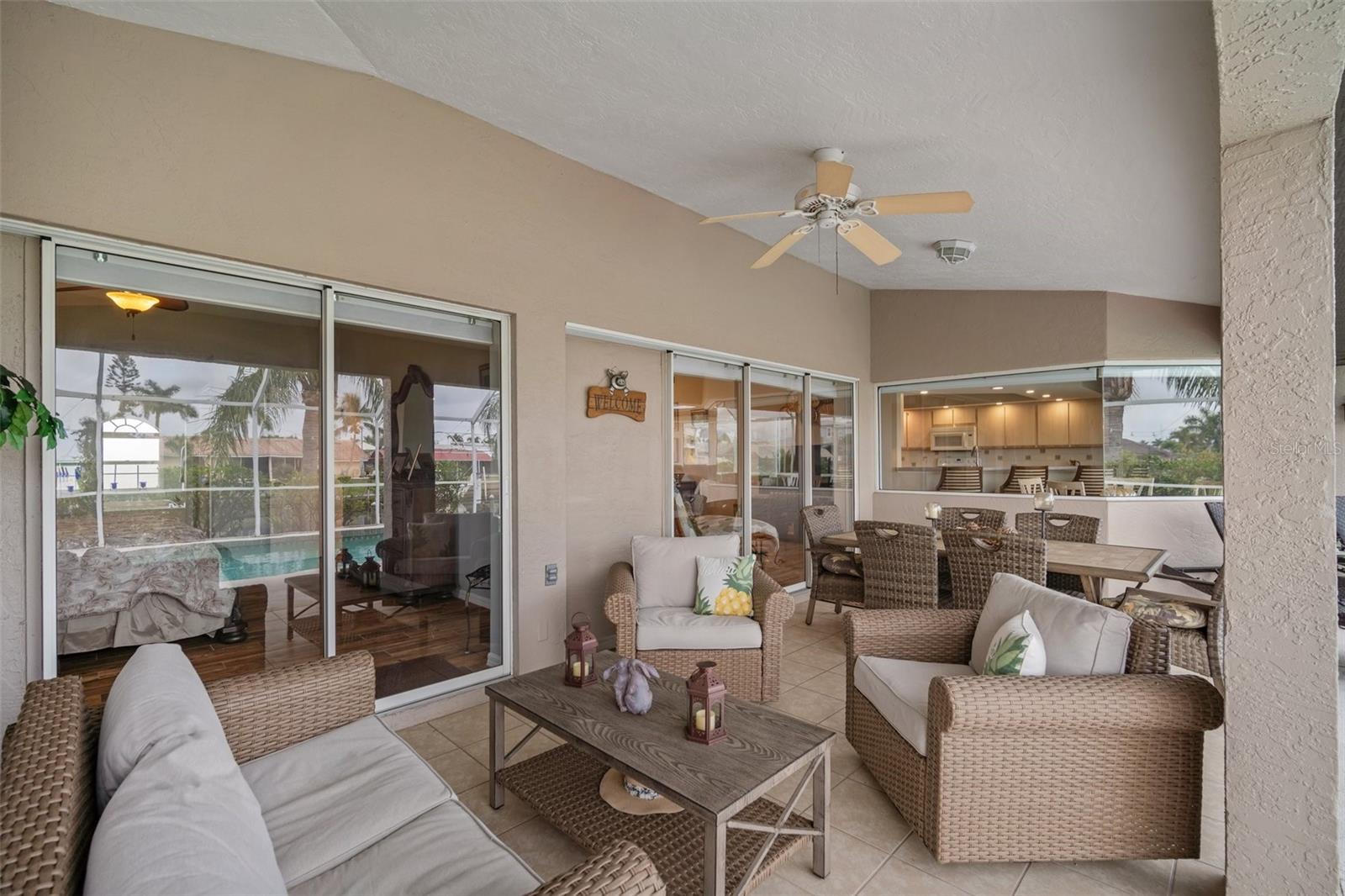 121 COLONIAL ST SW, PORT CHARLOTTE, FL, 33952