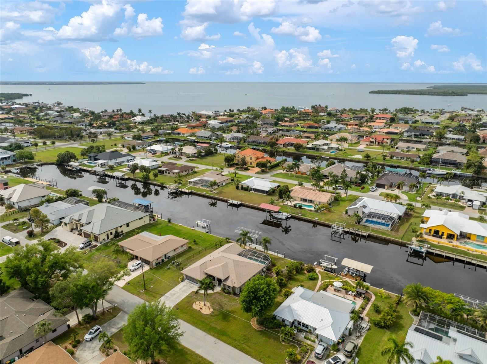 121 COLONIAL ST SW, PORT CHARLOTTE, FL, 33952