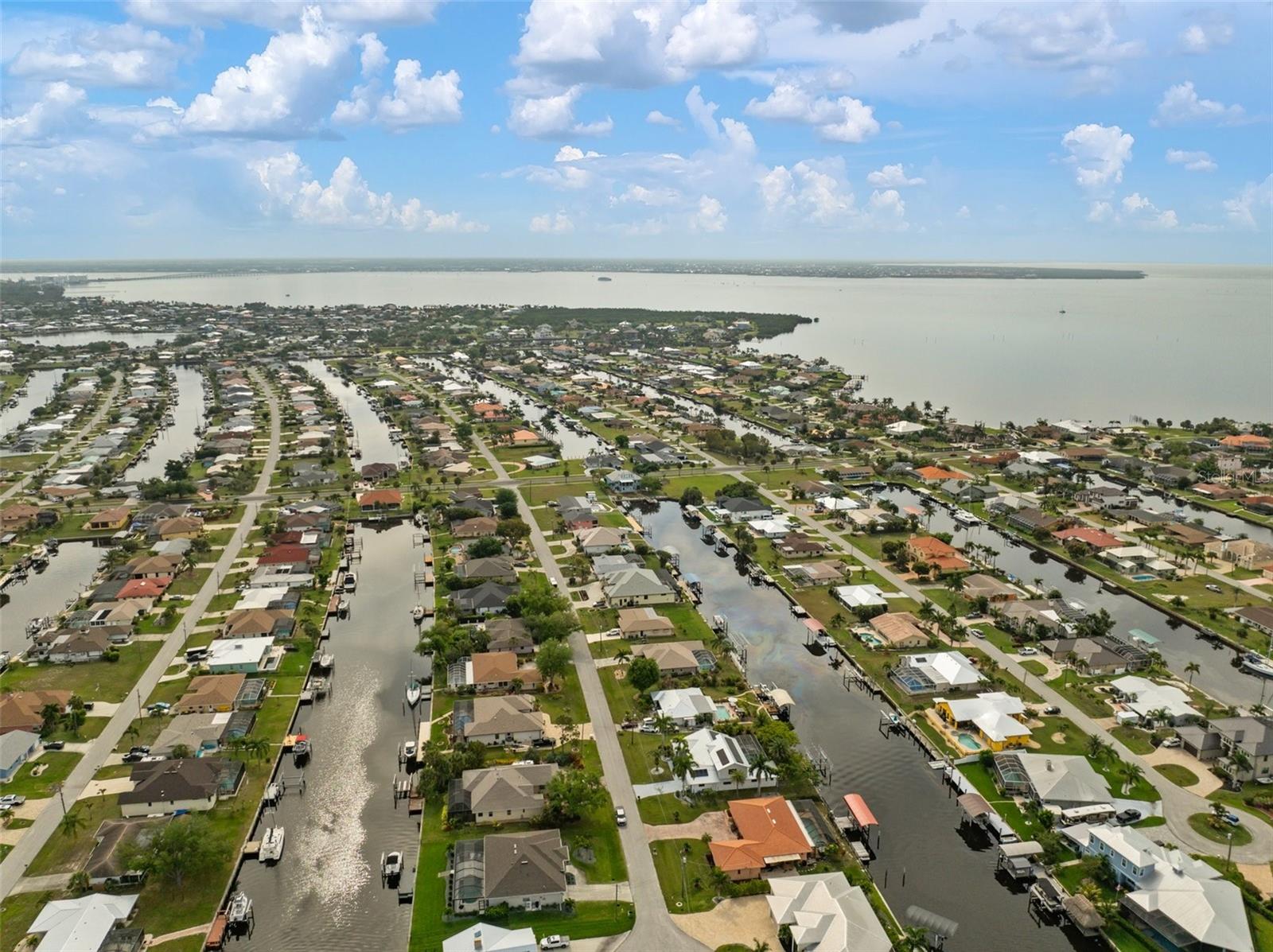 121 COLONIAL ST SW, PORT CHARLOTTE, FL, 33952