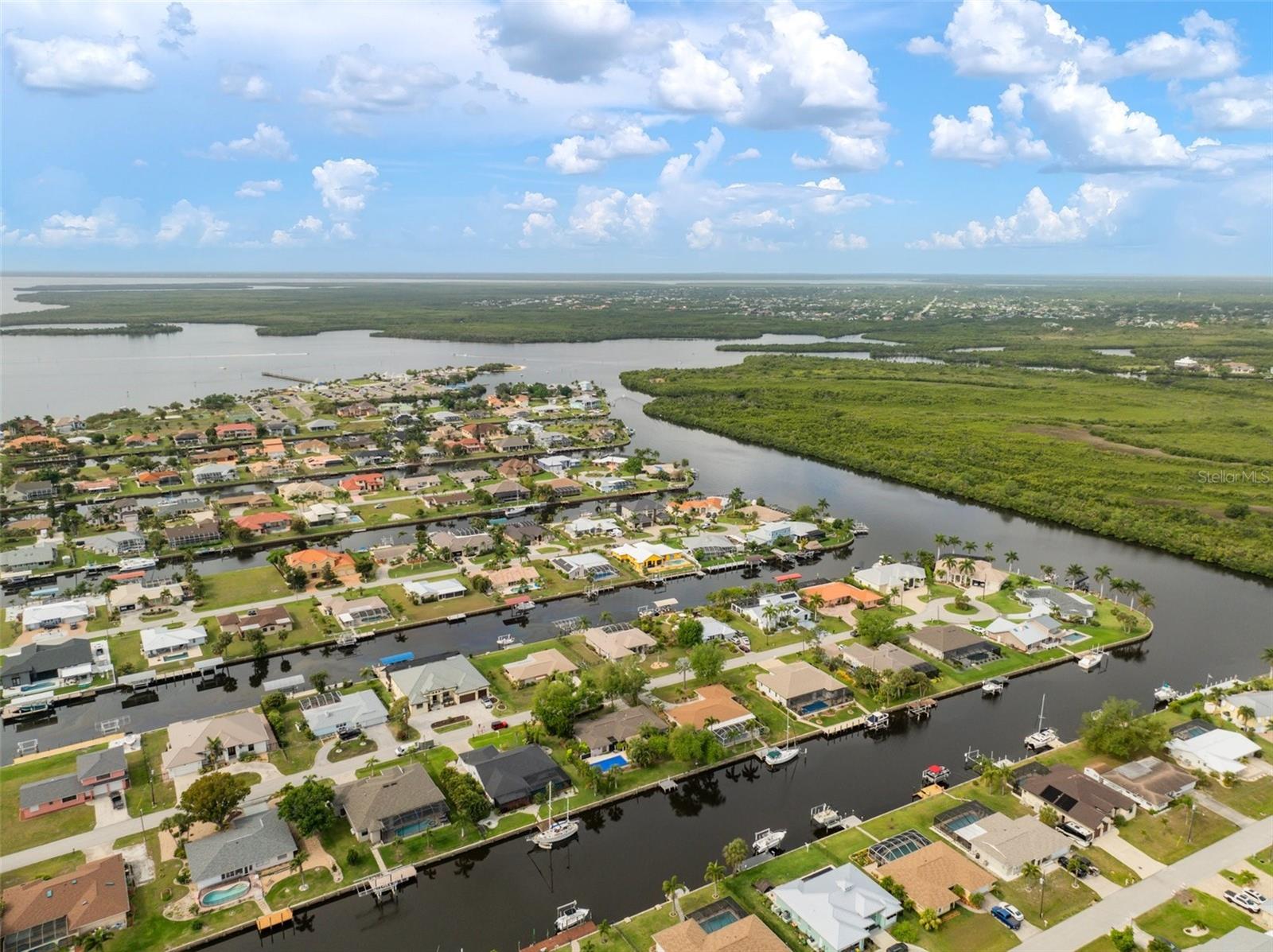 121 COLONIAL ST SW, PORT CHARLOTTE, FL, 33952