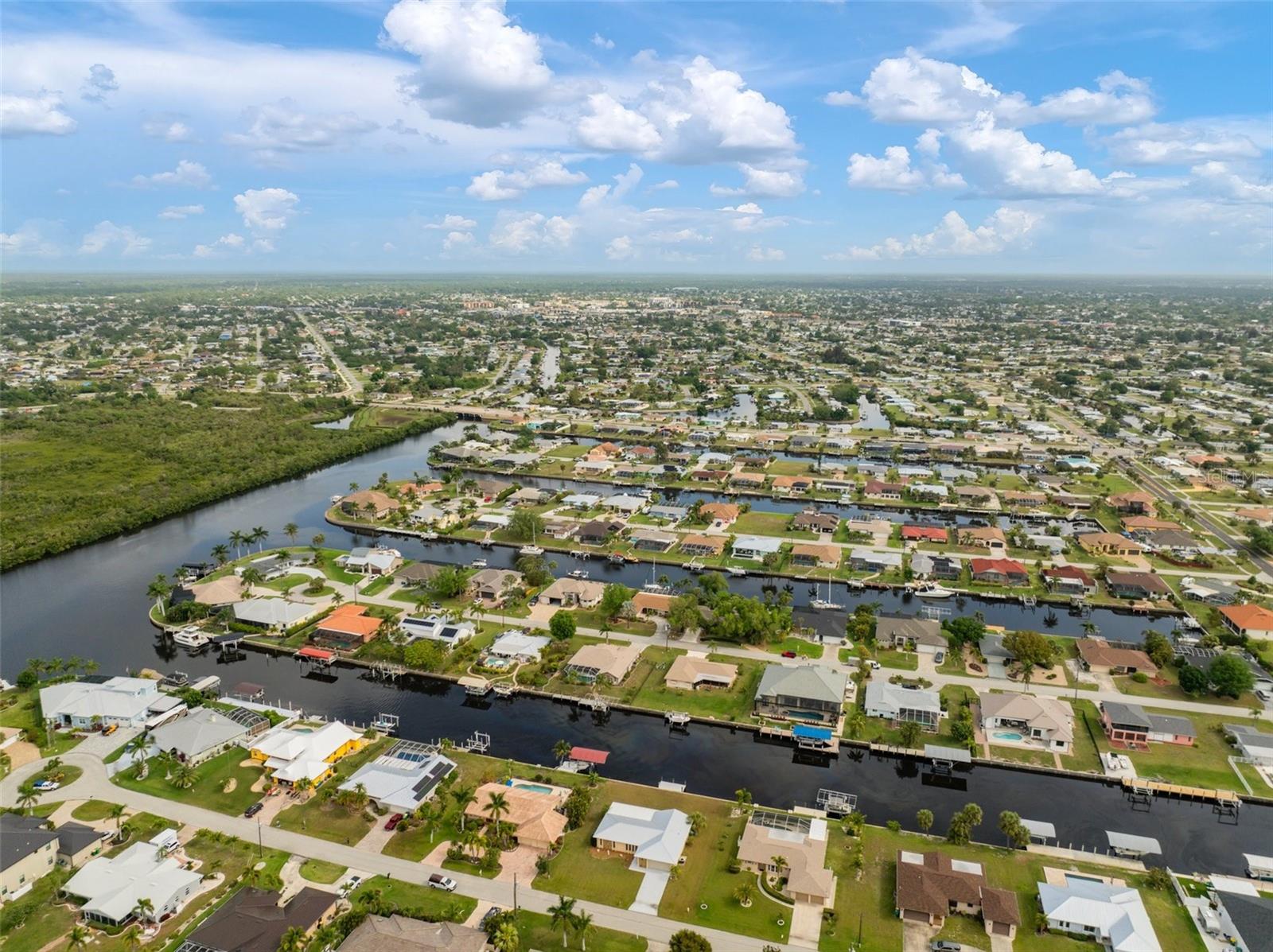 121 COLONIAL ST SW, PORT CHARLOTTE, FL, 33952
