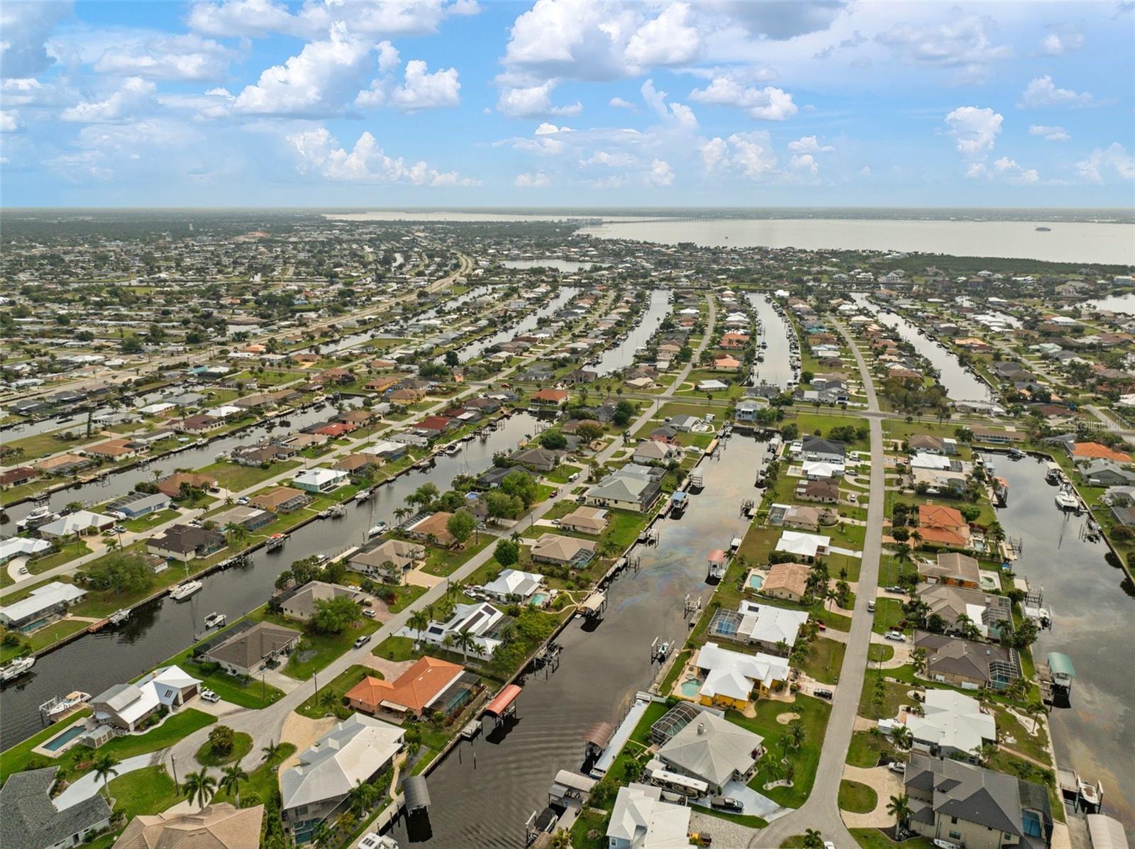 121 COLONIAL ST SW, PORT CHARLOTTE, FL, 33952