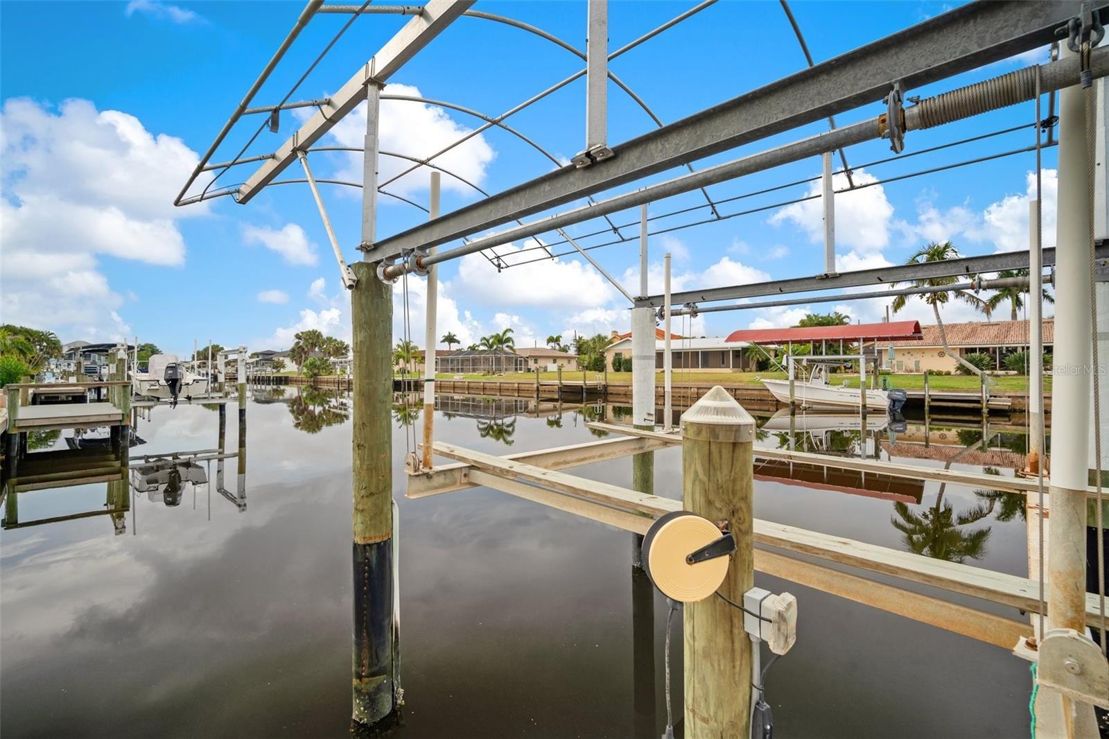 121 COLONIAL ST SW, PORT CHARLOTTE, FL, 33952