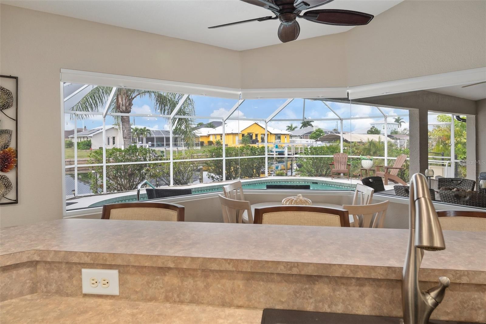 121 COLONIAL ST SW, PORT CHARLOTTE, FL, 33952