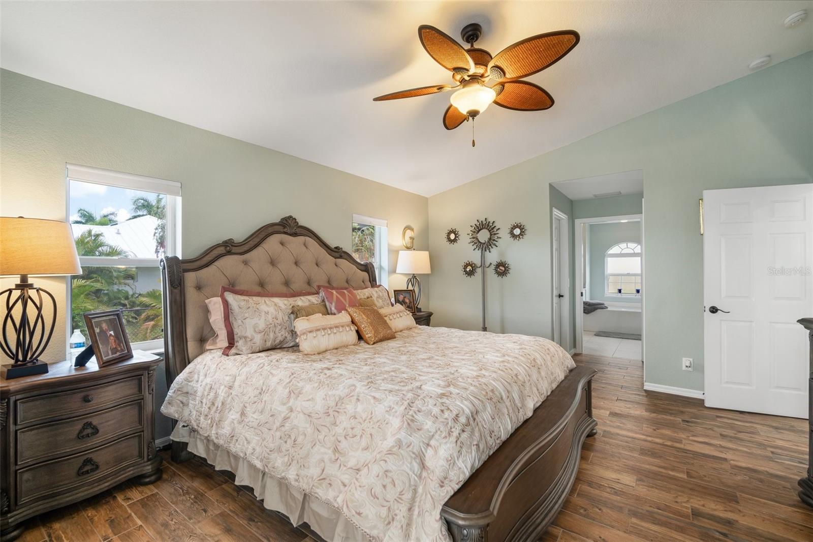121 COLONIAL ST SW, PORT CHARLOTTE, FL, 33952