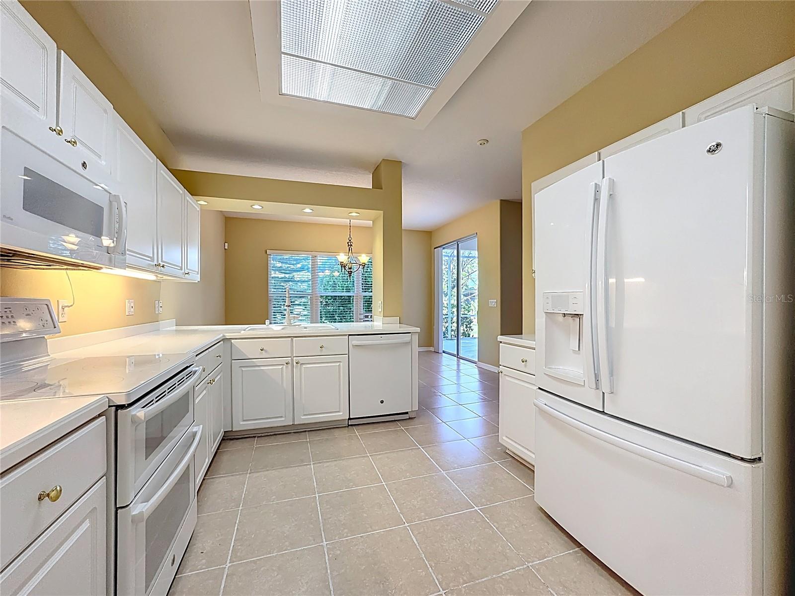 2409 TWICKINGHAM CT, CLERMONT, FL, 34711