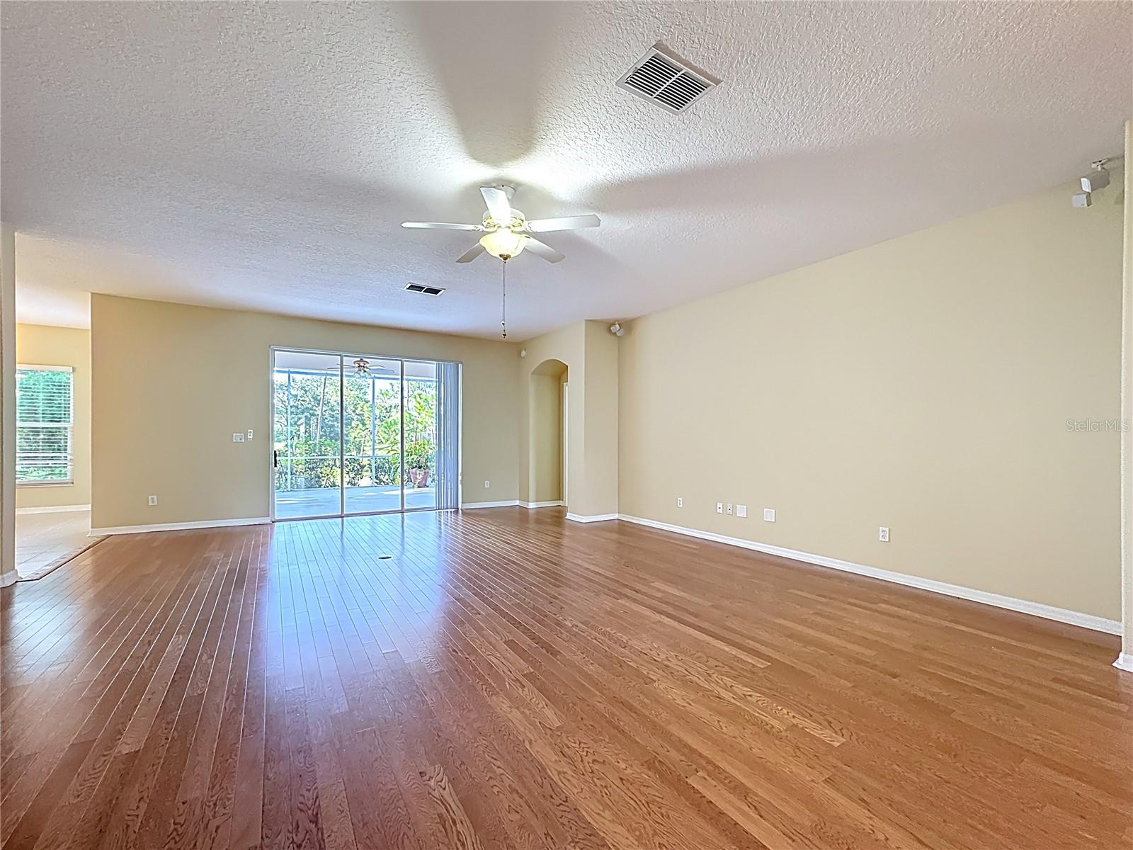 2409 TWICKINGHAM CT, CLERMONT, FL, 34711
