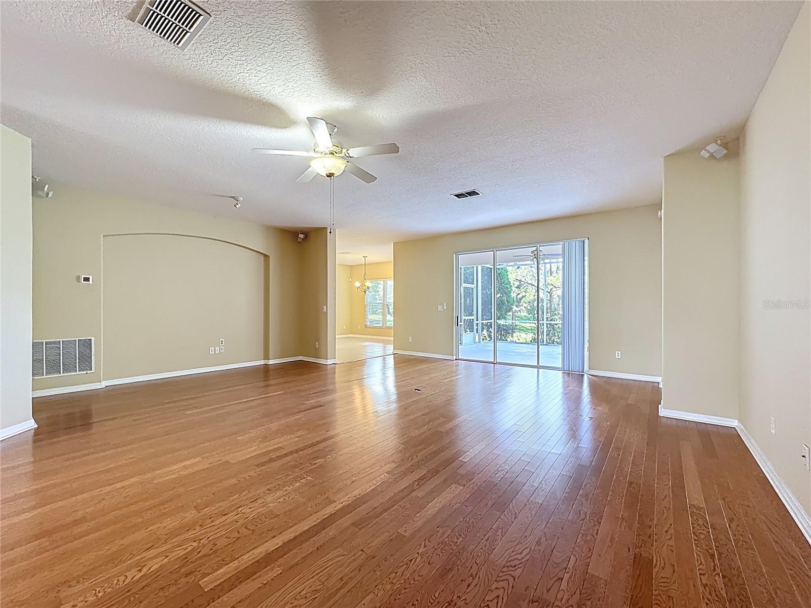 2409 TWICKINGHAM CT, CLERMONT, FL, 34711