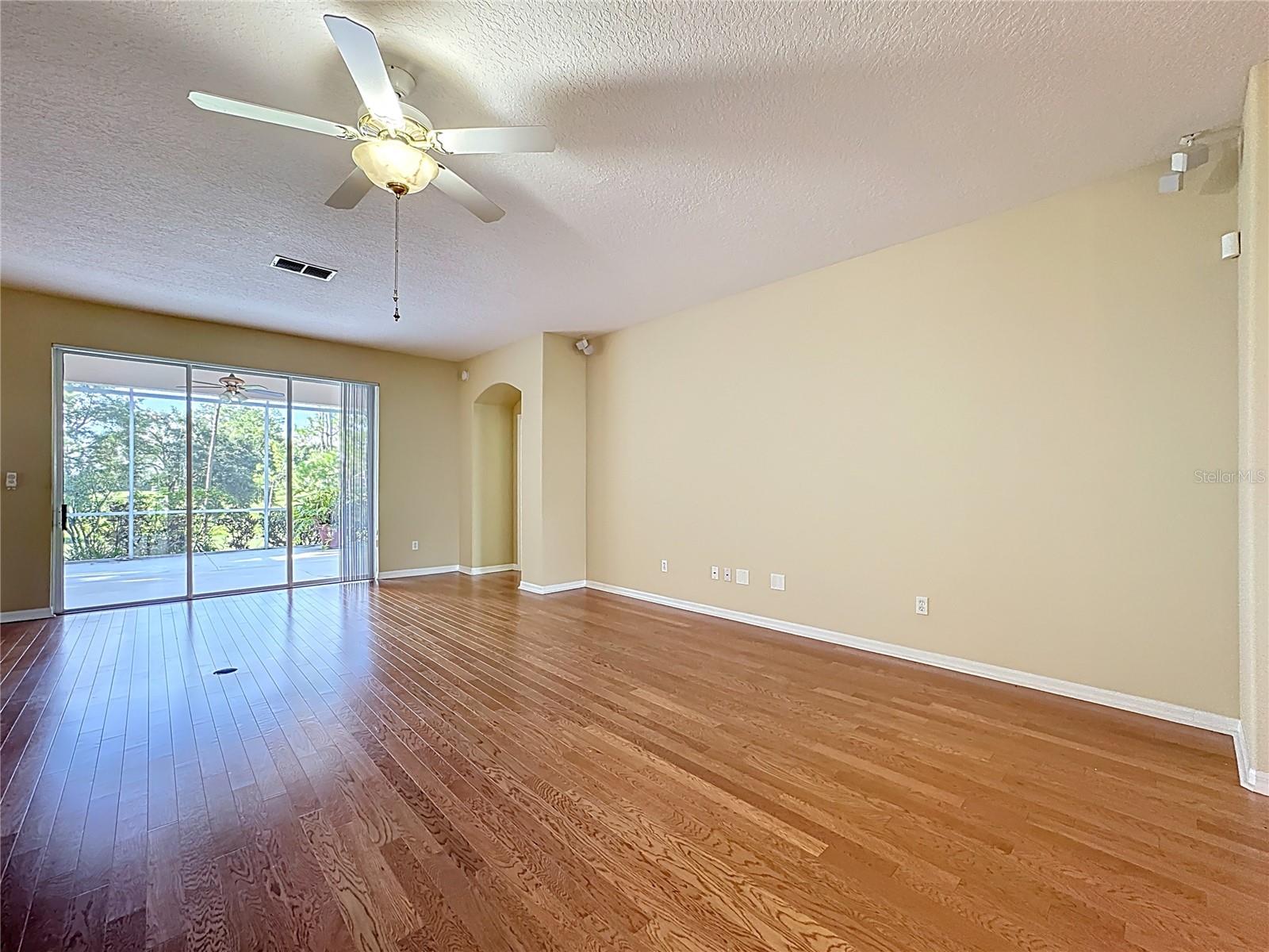 2409 TWICKINGHAM CT, CLERMONT, FL, 34711