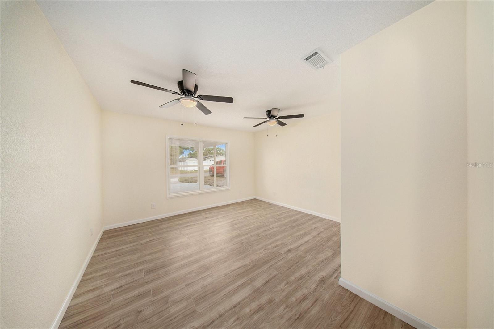 311 NE 5TH AVE, MULBERRY, FL, 33860