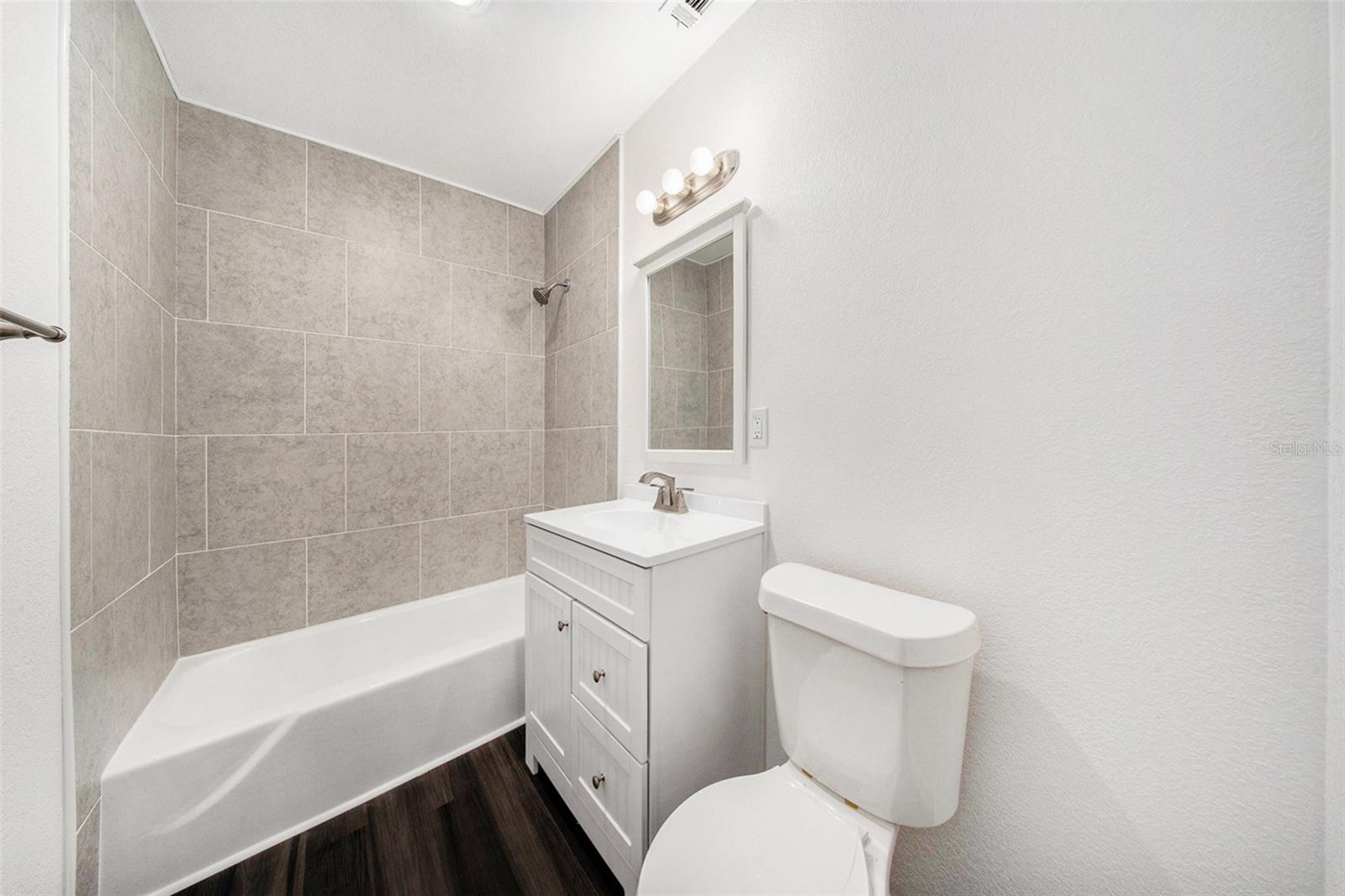 311 NE 5TH AVE, MULBERRY, FL, 33860