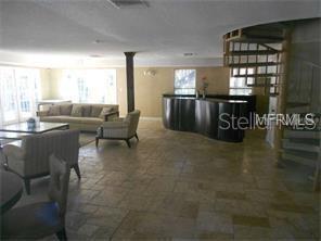 4010 VERSAILLES DR #4010C, ORLANDO, FL, 32808
