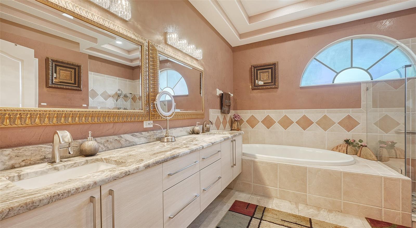 A4647633 Property Photo